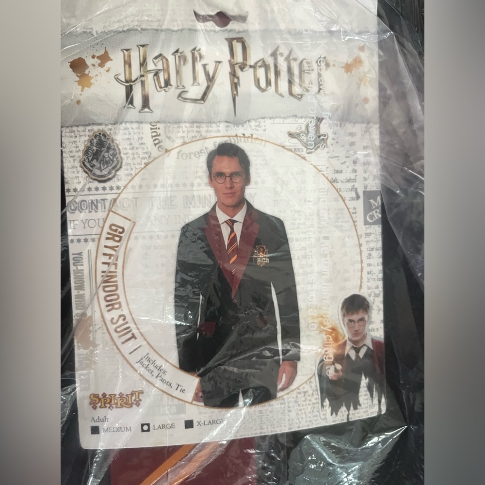 Spirit Gryffindor Suit Costume